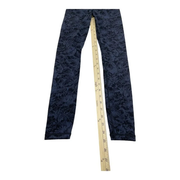 Athleta Elation Textured Tight Leggings XS - Picture 12 of 14